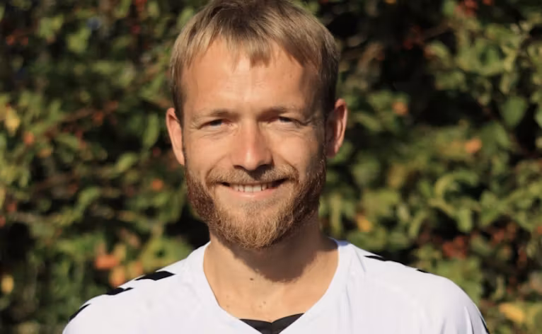 Man of the match, Vardes dobbelte målscorer Mads Falk Knudsen