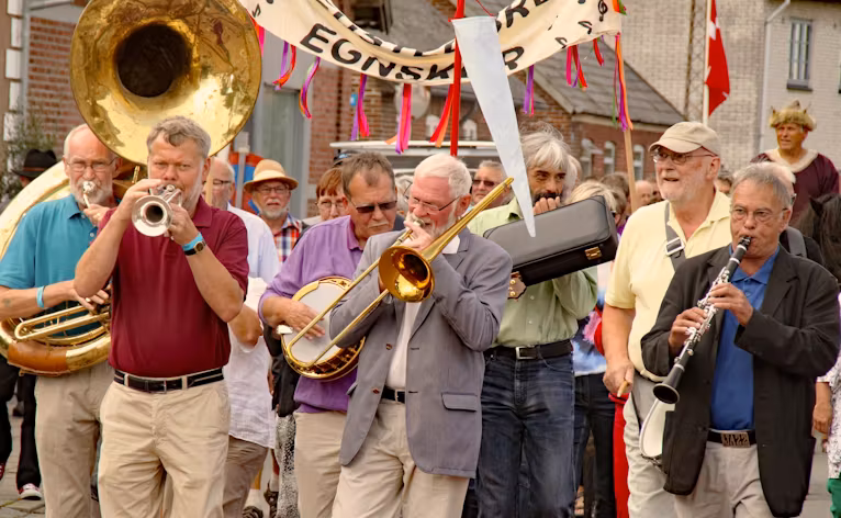 Fra åbningen af den første Mariefestival i 2013. 2018 springes over, men festivalen er tilbage igen med fuld kraft i 2019