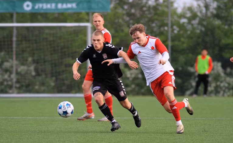 Jeff Falk Pedersen i aktion i Kampen